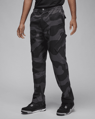 Jordan Essentials Chicago Men's Trousers. Nike ID